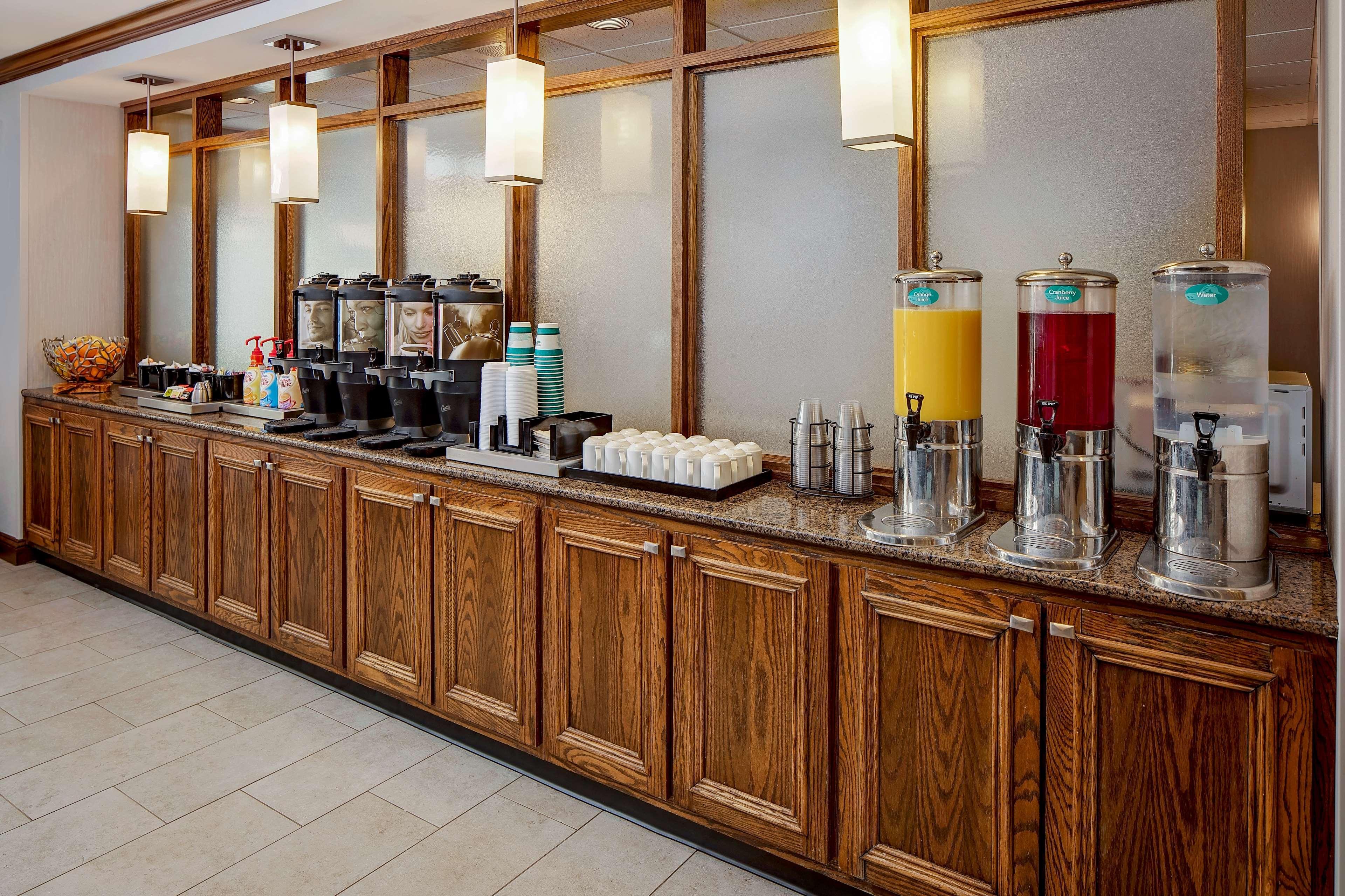 Homewood Suites By Hilton Raleigh/Кері Екстер'єр фото