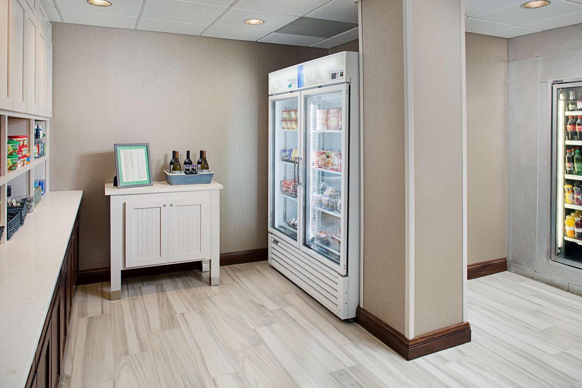 Homewood Suites By Hilton Raleigh/Кері Екстер'єр фото
