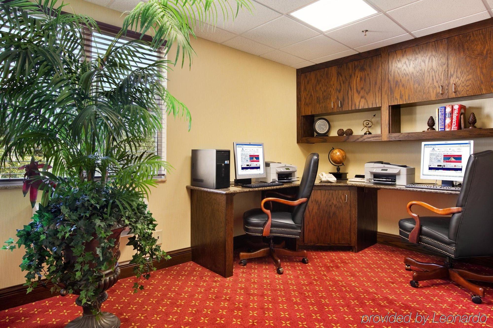 Homewood Suites By Hilton Raleigh/Кері Екстер'єр фото